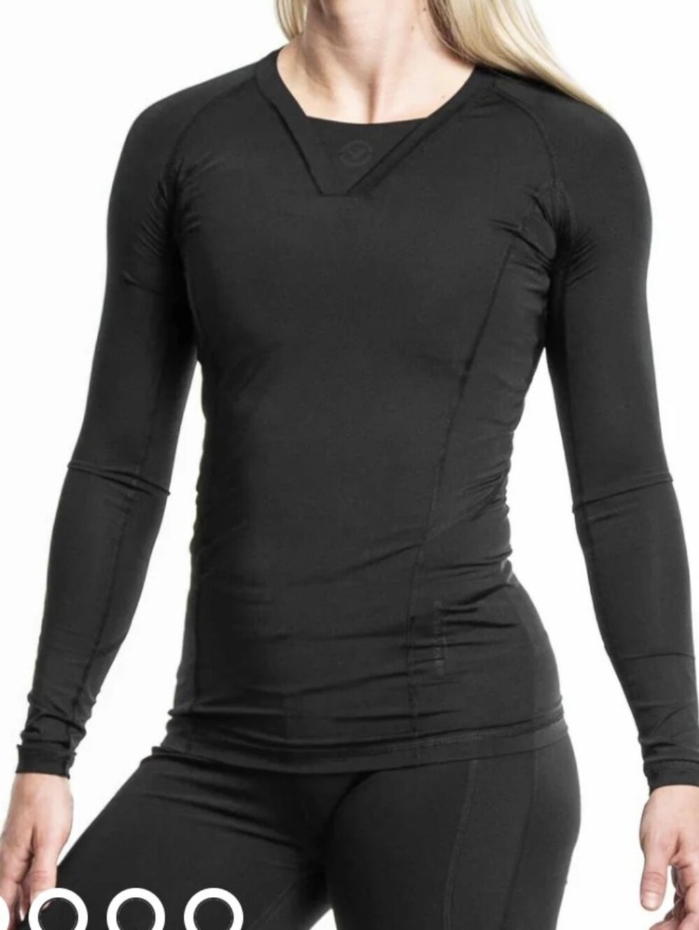 Virus Women's Long Sleeve Performance Top - Black